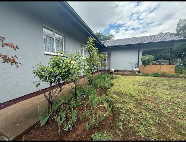 3 BEDROOM HOUSE FOR SALE IN VANDERBIJLPARK SE 1